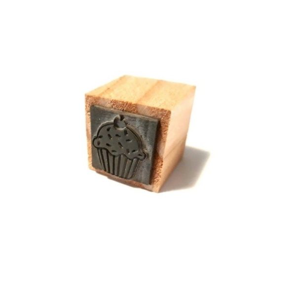 2cmx2cm wooden stamp - Moustache - Image 2