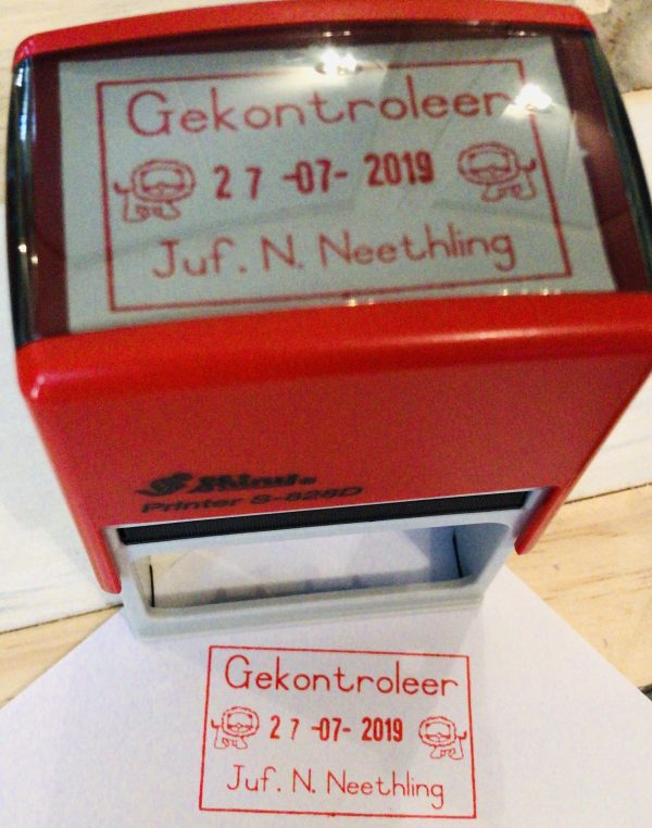 - Lion adjustable date 30mmx50mm self inking stamp