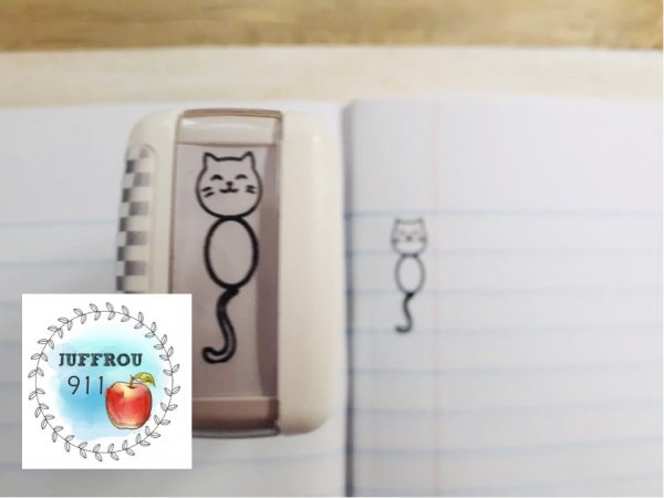 Feint&Margin cat self inking - Total size 25.5mm