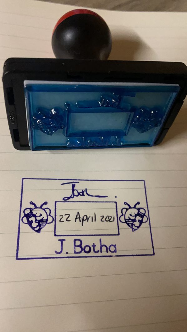 30mmx50mm plastic handle stamp - bee