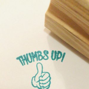 Thumbs up - 3cmx3cm wooden stamp