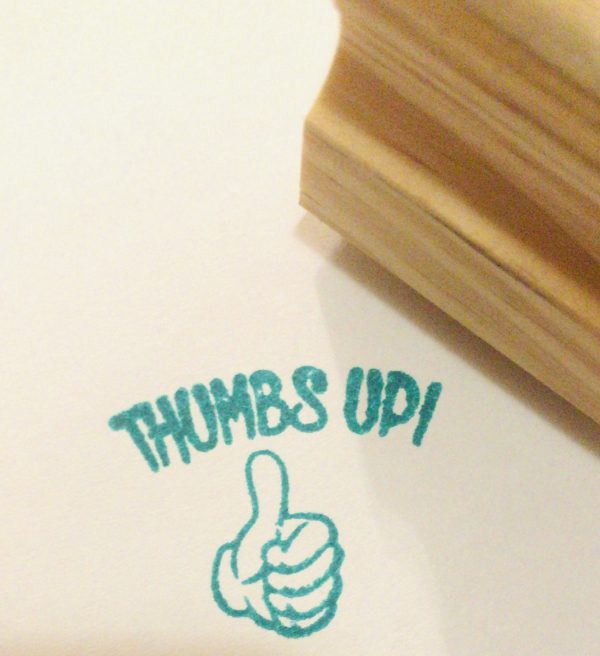 Thumbs up - 3cmx3cm wooden stamp