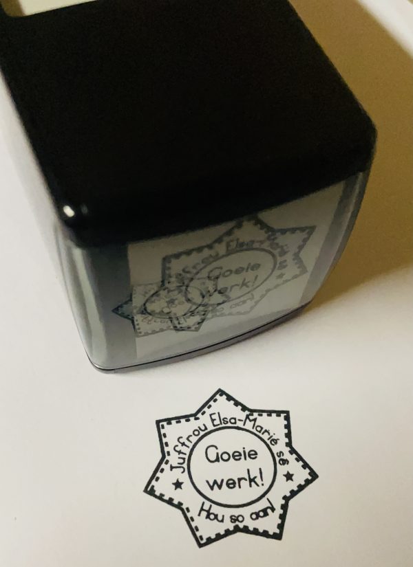 32mmx32mm self inking stamp - star - Image 2