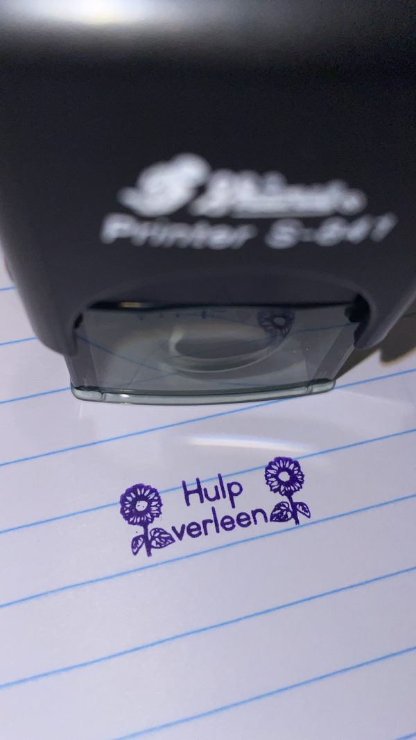 Hulp verleen - 10mmx26mm self inking stamp