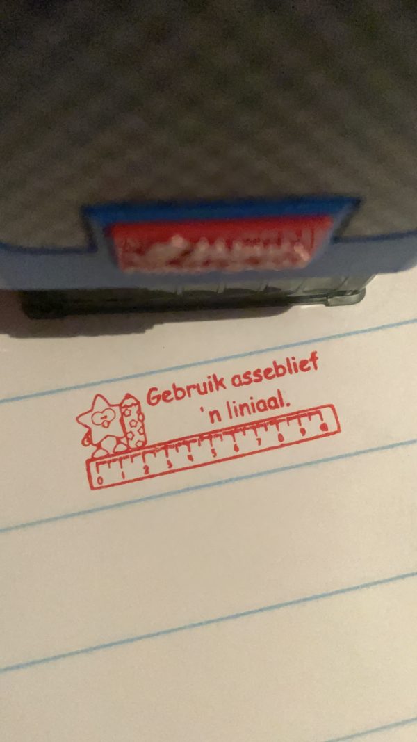 Gebruik asseblief n liniaal - 14mmx38mm self inking stamp