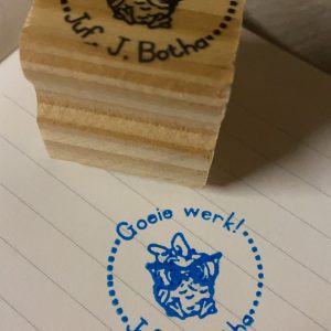 3cmx3cm wooden stamp  - Goeie Werk met Naam