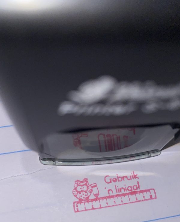 Gebruik ‘n liniaal - 10mmx26mm self inking stamp
