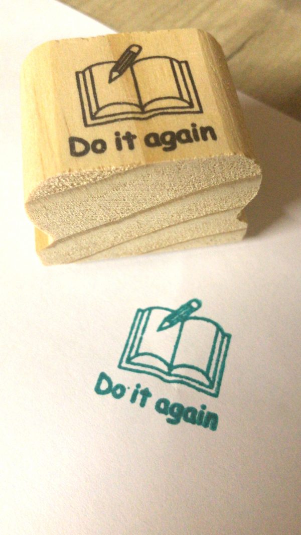 Do it again - 3cmx3cm wooden stamp