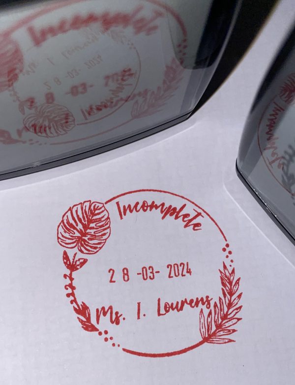 42mmx42mm adjustable date stamp - Delicious Monster frame - Image 2