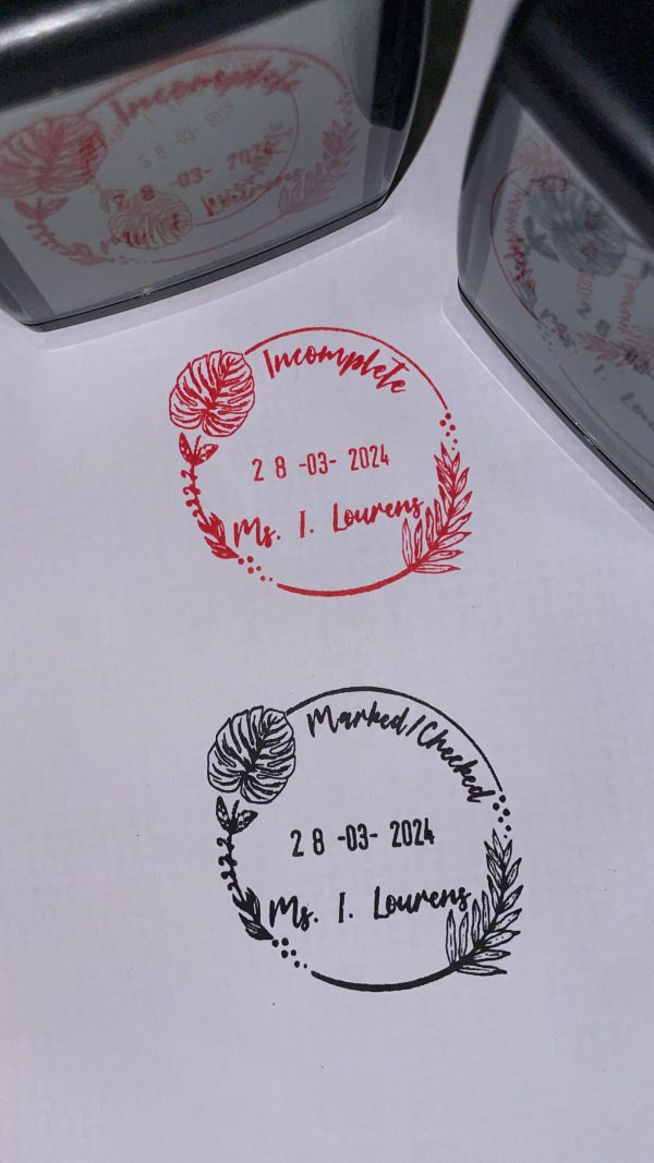 42mmx42mm adjustable date stamp - Delicious Monster frame - Image 3
