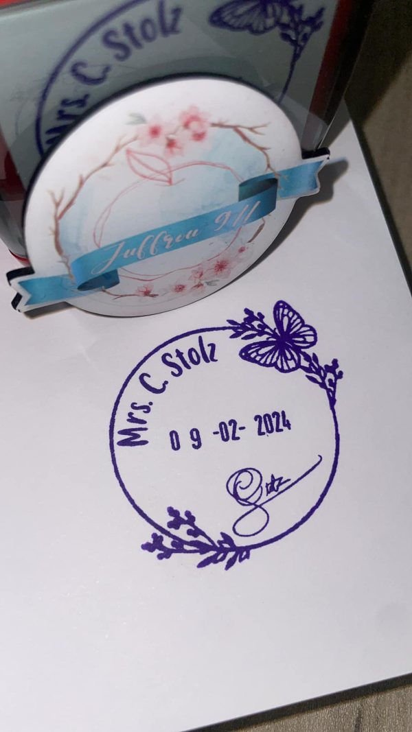 42mmx42mm adjustable date stamp - Butterfly
