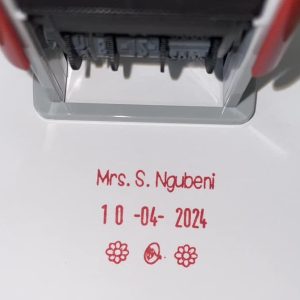S302 18mmx25mm adjustable date stamp (Short wording only - Text size above date 5mm/Text size beneath date 5mm)