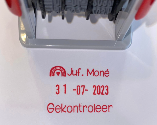 S302 18mmx25mm adjustable date stamp (Short wording only – Text size above date 5mm/Text size beneath date 5mm)