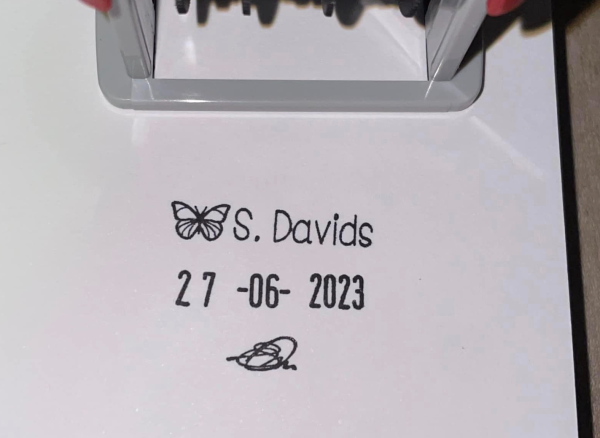S302 18mmx25mm adjustable date stamp (Short wording only – Text size above date 5mm/Text size beneath date 5mm) - Image 2