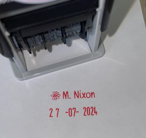 S302 10mmx25mm adjustable date stamp (Short wording only – Text size above date 5mm)