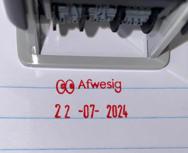 S302 10mmx25mm adjustable date stamp (Short wording only – Text size above date 5mm)