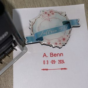 S302 18mmx25mm adjustable date stamp - Text size above date:5mm/Text size below date: 5mm