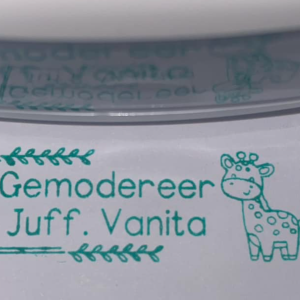 Giraffe 14mmx38mm self inking stamp