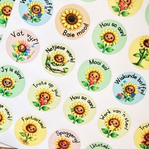 Sunflower 25mmx25mm vinyl stickers – 35 stickers on an A5 page